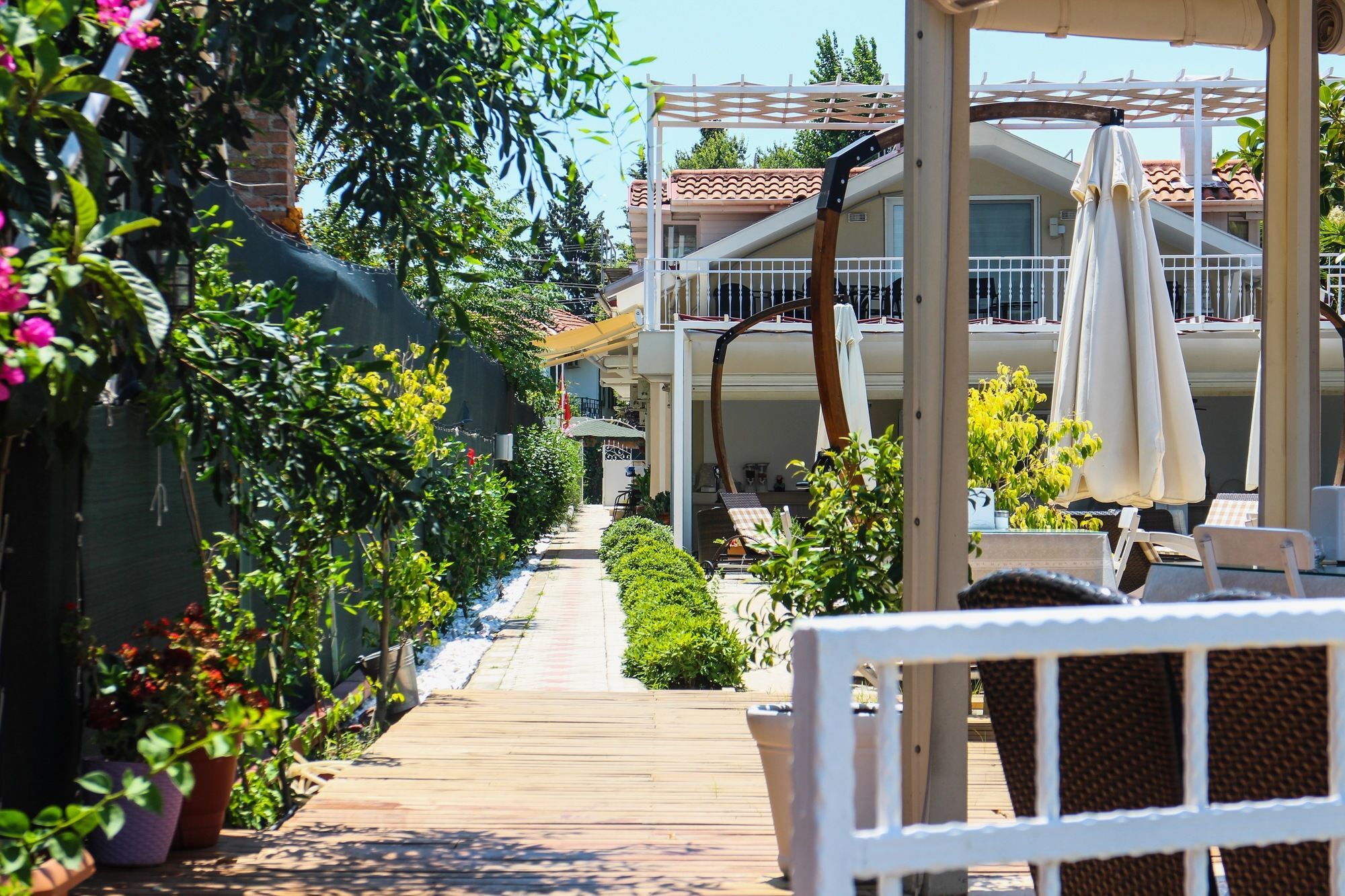 Sounds Of Berg Hotel ดาลยัน ภายนอก รูปภาพ